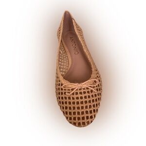 Women's Tan Woven Flats